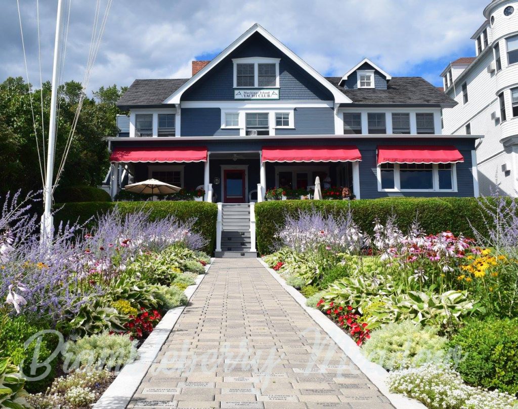 Cottage on Mackinac