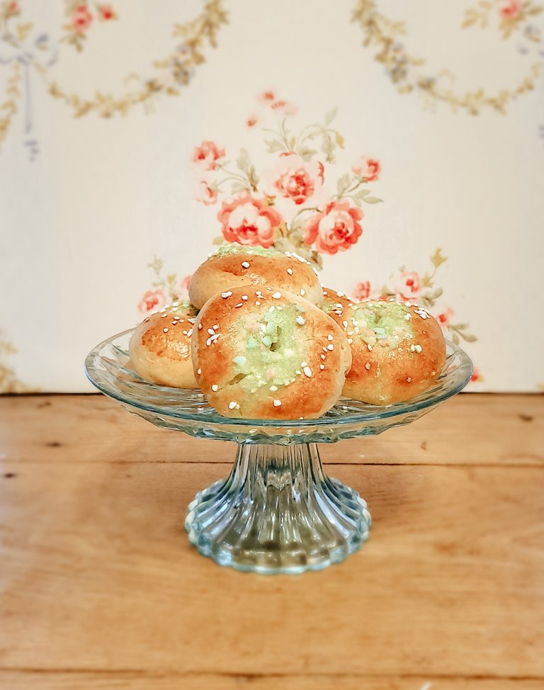 Voisilmäpulla – Finnish Butter Eye Buns